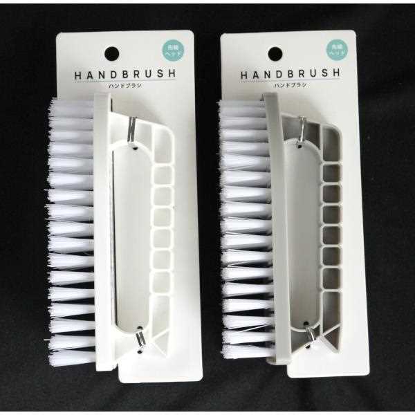 ハンドブラシ 14.5×6×6.5cm ［色指定不可］ (100円ショップ 100円均一 100均一 100均)