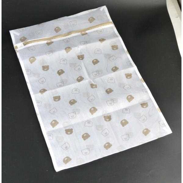 洗濯ネット 角型 クマ柄 60×40cm (100円ショップ 100円均一 100均一 100均)