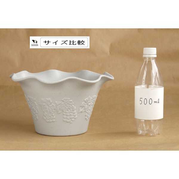 植木鉢 ビオラ花型 ホワイト 直径26×高さ14.5cm (100円ショップ 100円均一 100均一 100均)