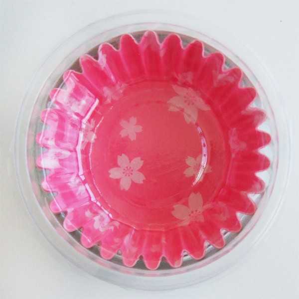 季節のお弁当ケース 深型 8号 28枚入 (100円ショップ 100円均一 100均一 100均)