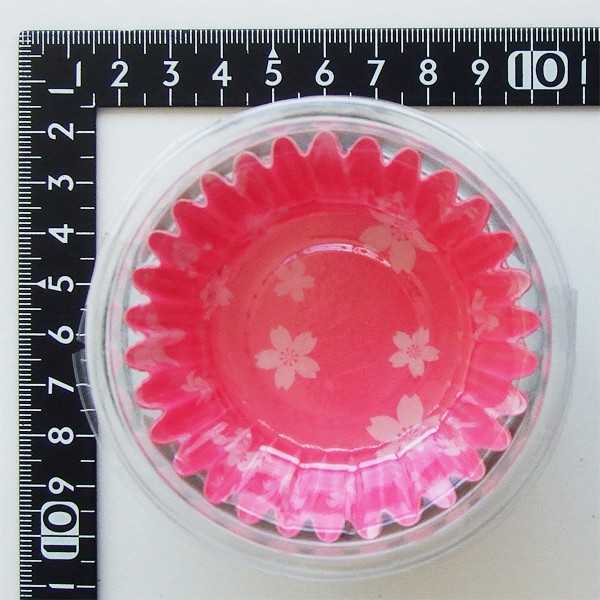 季節のお弁当ケース 深型 8号 28枚入 (100円ショップ 100円均一 100均一 100均)