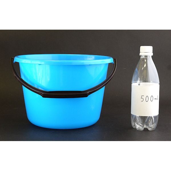バケツ 6L ショッキングブルー (100円ショップ 100円均一 100均一 100均)