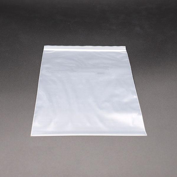 チャック付ポリ袋 B5サイズ対応 非食品用 29.6×20cm 7枚入 (100円ショップ 100円均一 100均一 100均)