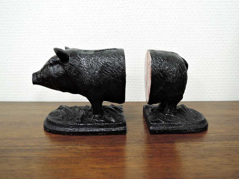 ブックエンド ピッグ ブックスタンド 本立て 豚 ぶた アイアン アニマル 動物 ブラック 黒 おしゃれ 大人 インテリア ディスプレイ アジアン
