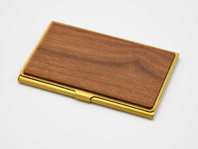 木製の名入れ名刺入れ ブラス x ウッド カードケース グラナディロ 名刺入れ 真鍮 ゴールド 木製 天然木 アンティーク風 クレジットカードケース カード入れ おしゃれ 大人 メンズ レディース ビジネス ギフト クラシック