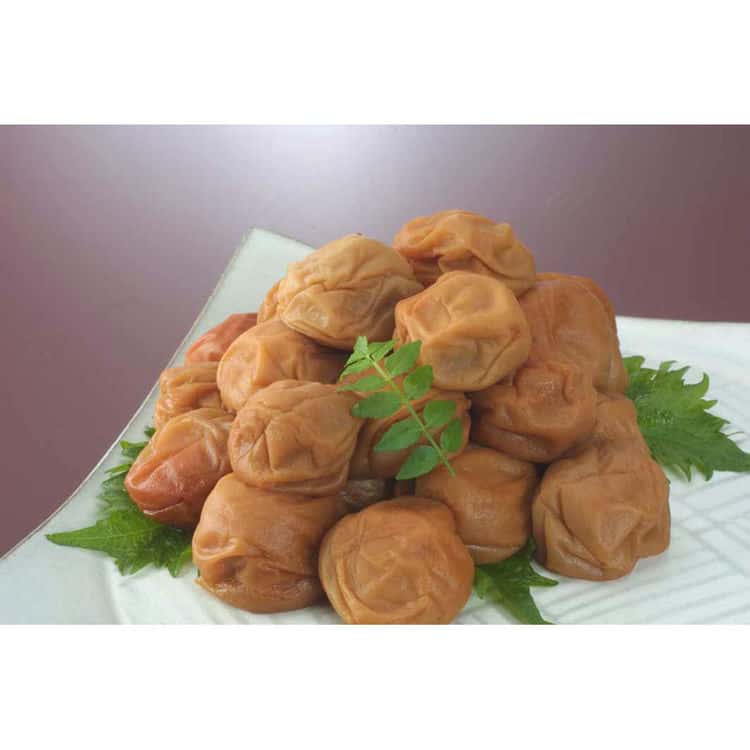 【ポイント5倍!最大1500円OFFクーポン 5/6まで】 和歌山 紀州南高梅 はちみつ風味 塩分6% 1kg 厳選された紀州産南高梅から 大粒肉厚の梅干しだけを選りすぐり 合成着色料人工甘味料保存料不使用で仕上げました ご進物 ギフト 贈り物に