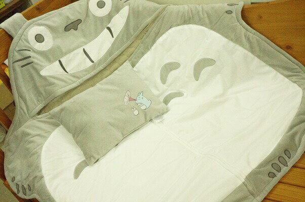 【送料無料/一部地域除く】丸眞となりのトトロねぶくろ(まくら付き)【他商品と同梱不可品】