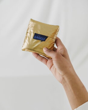 【お1人様1点限り】エコバッグ バグゥ BABY BAGGU メタリック 2021春新作 海外ブランドのおしゃれエコバッグ! 金・銀 人気ブランド 小さめ ポーチ付き 折りたたみ ショッピングバッグ BAGGU ベビーバグゥ ゴールド