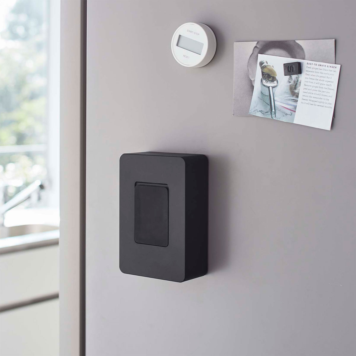 ウェットシートケース 山崎実業 正規品 tower タワー マグネットウェットシートホルダー シリコン製の..