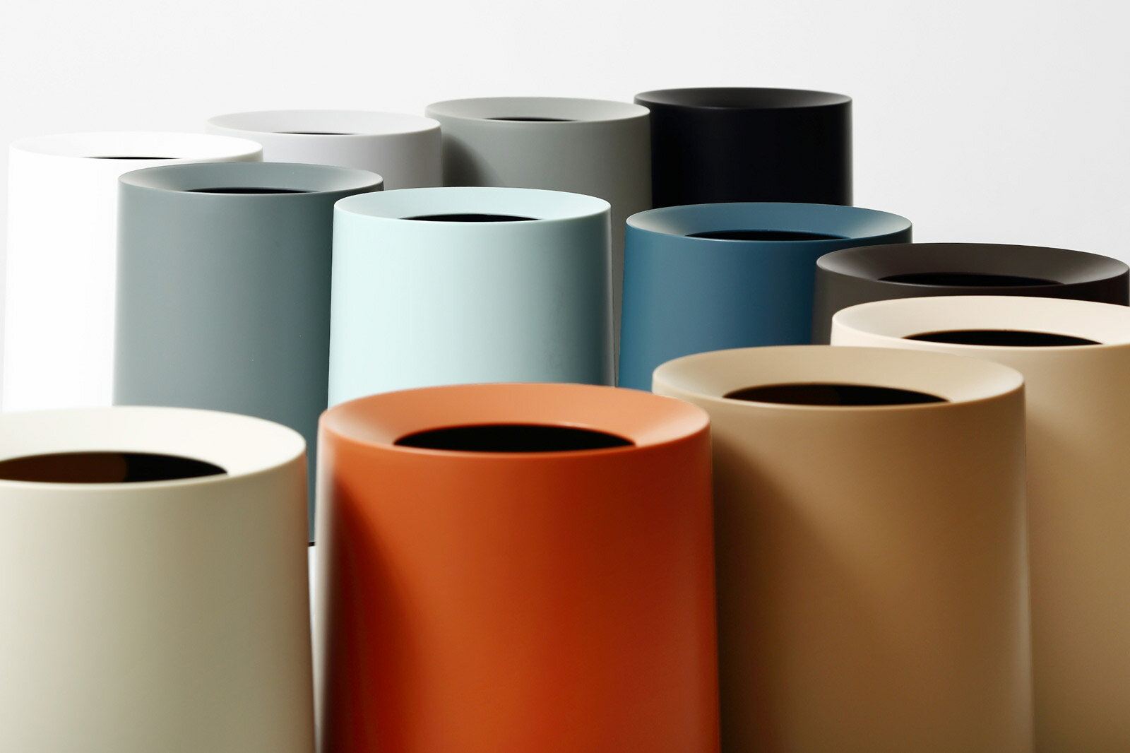 ゴミ箱 正規品 ideaco イデアコ TUBELOR HOMME チューブラーオム ゴミ袋が見えない ゴミ袋 ポリ袋 見えない 隠す おしゃれ ダストボックス ごみ箱 チューブラー アッシュグレー [2]