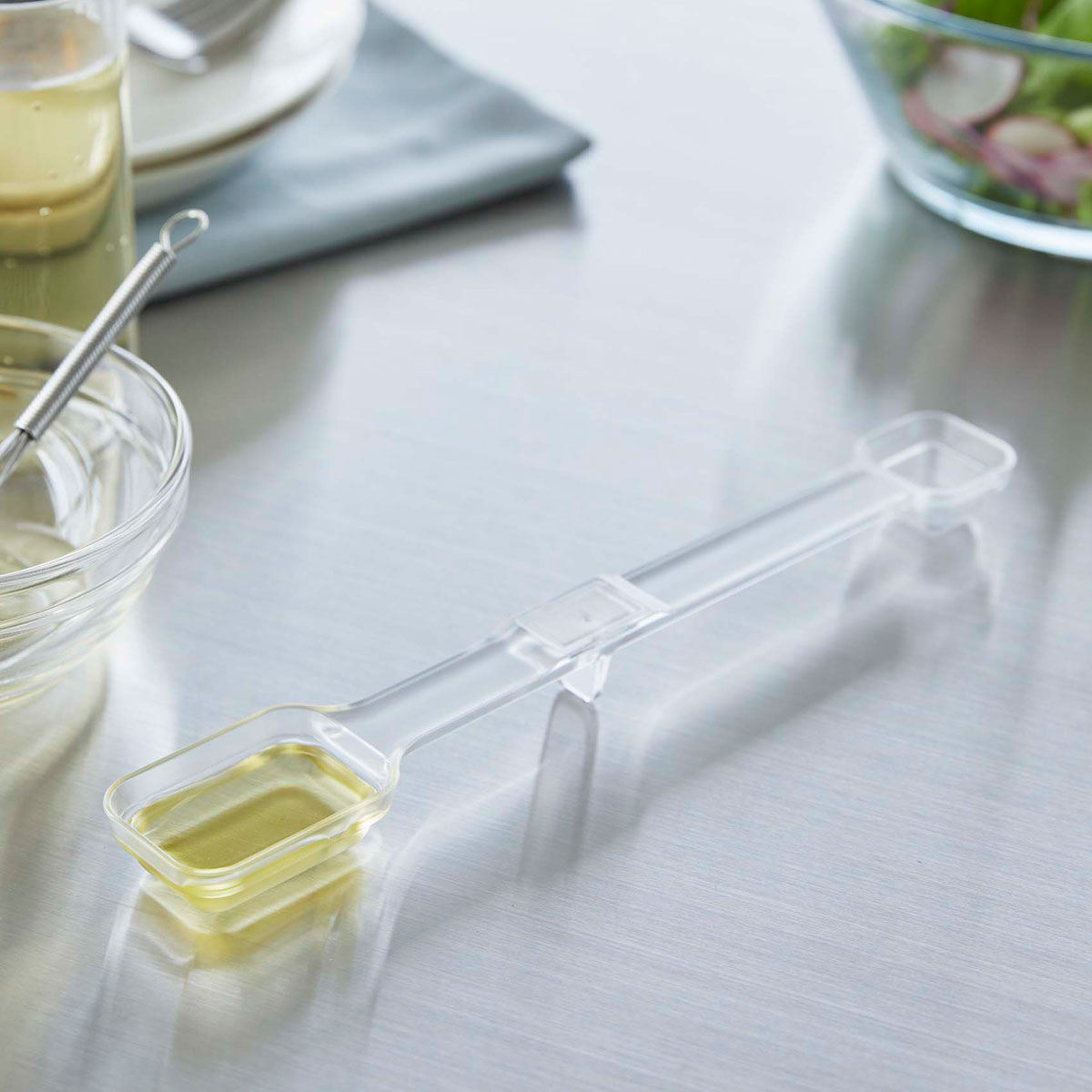 Measuring Spoons - 計量スプーン 山崎実業 正規品 tower タワー マグネット段々計量スプーン 大さじ 大さじ1/2 小さじ 小さじ1/2 便利 耐熱温度100℃ 食洗機対応 アイデア商品 機能的 便利 ホワイト