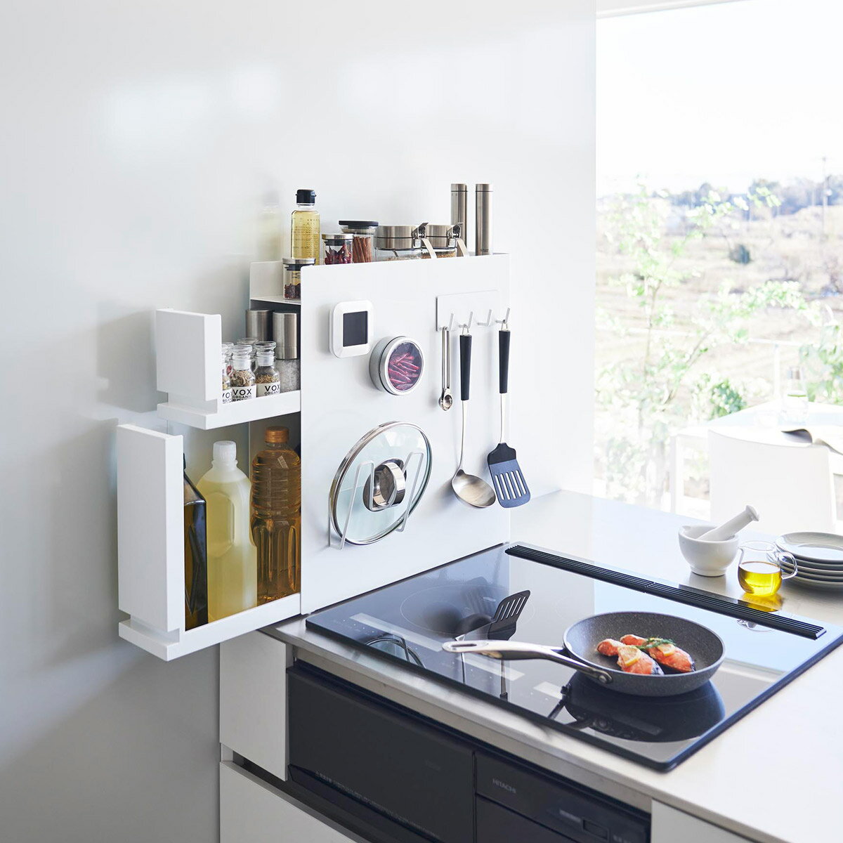 調味料ラック 山崎実業 正規品 tower タワー 隠せる調味料ラック 2段 油跳ねから調味料をガード 液体調..