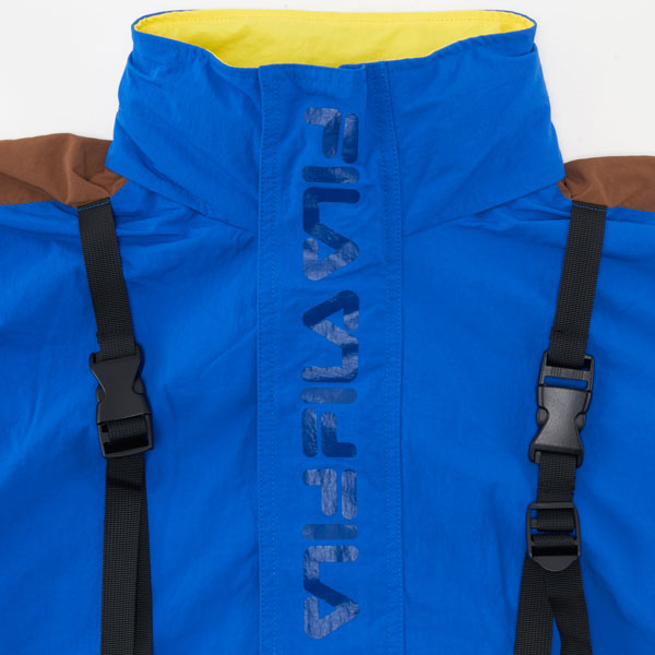 【FILA】(フィラ) HALF ZIP JACKET / ハーフ ジップ ジャケット (ブルー/イエロー) 渋谷 バックドロップ 渋谷の老舗アメカジショップ the back drop アメカジ定番 ナイロンジャケット オールドスタイル スポーツ アウトドア