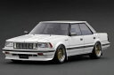 ignition_model 1/18 Toyota Crown 3.0 Royal Saloon G (120) White (IG3824) 通販 プレゼン...