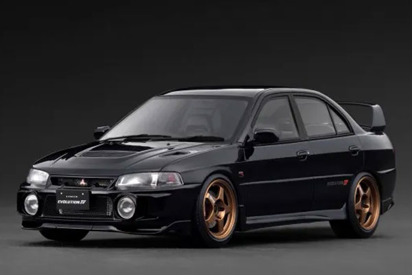 ignition_model 1/18 Mitsubishi LANCER EVOLUTION IV (CN9A) Black (IG3785) 通販 プレゼント ギフト モデルカー ミニカー 完成品 模型