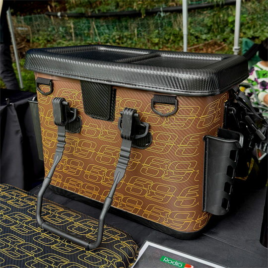 ロデオクラフト RCカーボンタックルバッグ2026 (バッカン) EHBR-40RC ブラウンカーボン柄