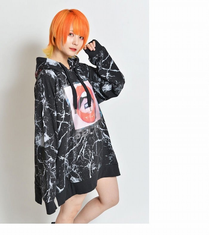 backside of tokyo バックサイドオブトーキョー リップフォトクラックビッグパーカー（男女兼用）■トップス プルパーカー ビッグシルエット 唇 プリント 総柄 フード ストリート カジュアル モード 大きいサイズ メンズ レディース ユニセックス ブランド おしゃれ