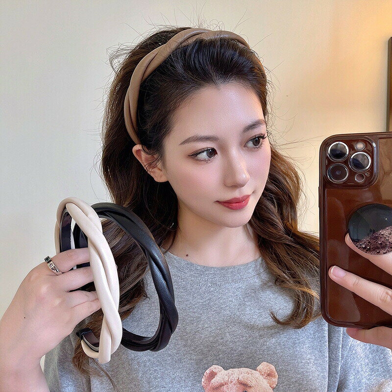 カチューシャ レディース 女性 ヘアバンド ヘアアクセサリー ヘッドバンド 髪飾り ...