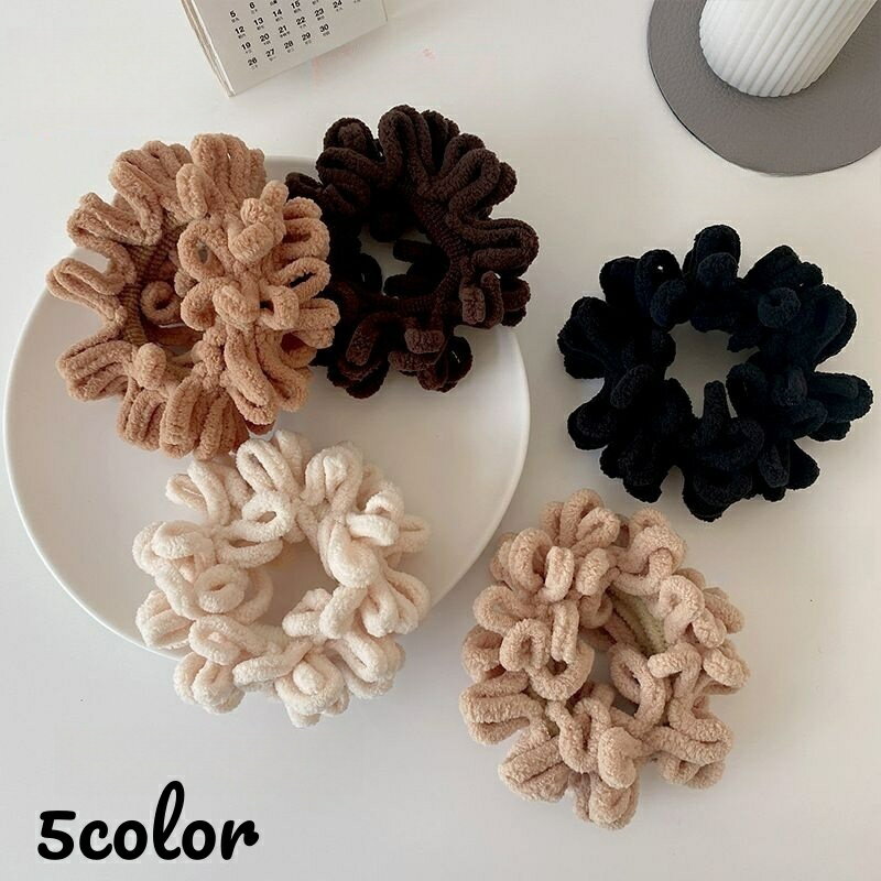シュシュ ヘアゴム レディース ヘアアクセサリー ファッション小物 髪留め 髪飾り まとめ髪 かわいい 太め 柔らかい 秋冬 モコモコ 茶色 ブラウン