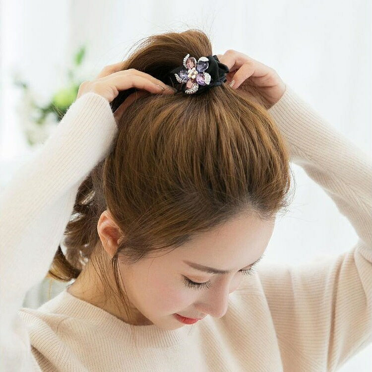 シュシュ ヘアゴム ヘアアクセサリー 髪飾り レディース 女性 アクセサリー ファッ...