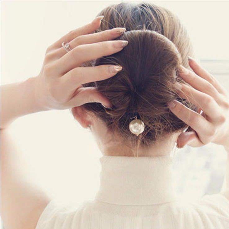 デフトバン レディース ヘアアクセサリー フック式 シニヨンメーカー お団子メーカ...