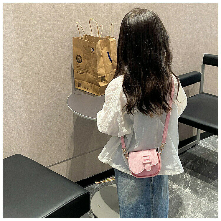 ショルダーバッグ ポシェット キッズ 女の子 子供用 鞄 ミニ 小さめ 斜め掛け 肩掛...
