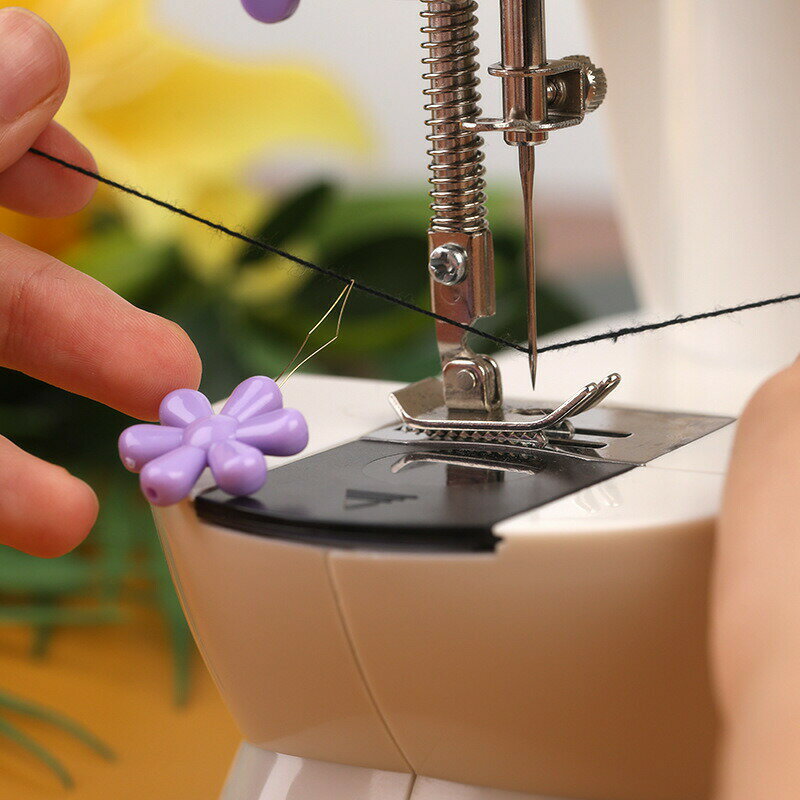 糸通し 10個セット 針糸通し補助 手芸用品 裁縫道具 手縫い 刺繍 ミシン針 ソーイ...