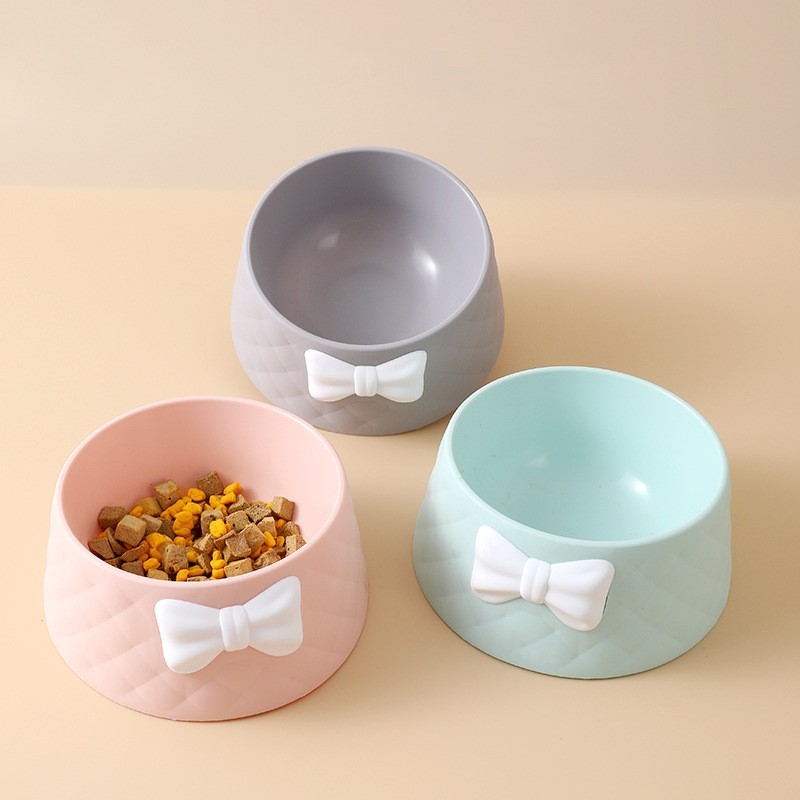 ペット用フードボウル ペット用食器 イヌ 小型犬 中型犬 ネコ 猫 ペットグッズ ペット用品 丸形 ラウンド 台形 深皿 リボン ピンク ブルー グレー シンプル かわいい キュート ガーリー ポップ カジュアル おしゃれ 2