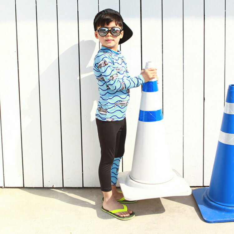 上下セット セットアップ ラッシュガード 長袖 長ズボン ロングパンツ プルオーバー 子供用 日焼け予防 UV対策 スイムウェア スイムウエア 夏 ビーチ プール 海水浴 サメ 男の子 男児 キッズ こども 子ども 高学年 シャーク 鮫 3