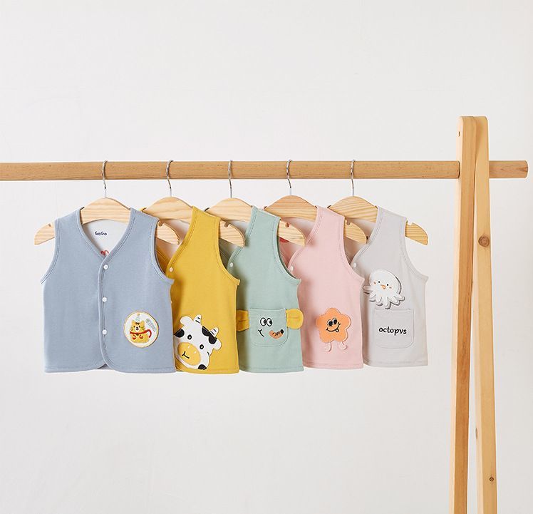 子供服 ベスト ベビー キッズ 前ボタン チョッキ ノースリーブ 赤ちゃん 幼児 プリ...