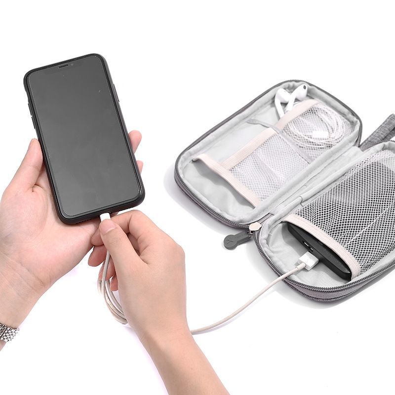 ガジェットポーチ ガジェットケース 小物入れ 収納ポーチ モバイルバッテリー イヤホン 充電ケーブル コード 旅行 出張 便利 backyard-1-10386256 BACKYARD FAMILY バッグタウン サンプル画像3