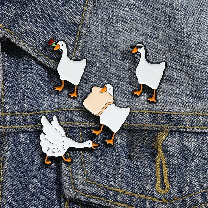 ピンバッジ ピンズピン アヒル ブローチ アクセサリー かわいい 可愛い おしゃれ 動物 デコレーション アレンジ 帽子 バッグ 鞄 白 贈り物 ギフト プレゼント 2