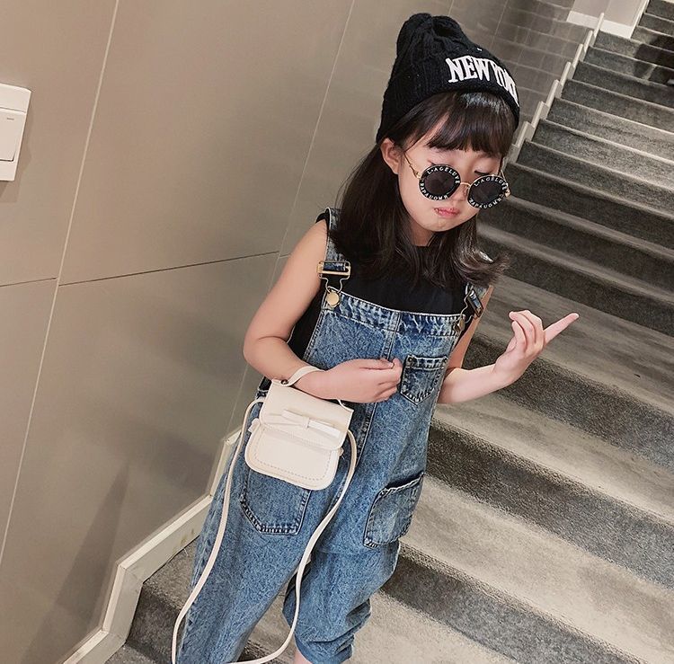 ショルダーバッグ キッズ レディース 斜めがけ 子供 ミニサイズ コンパクト 小さめ...