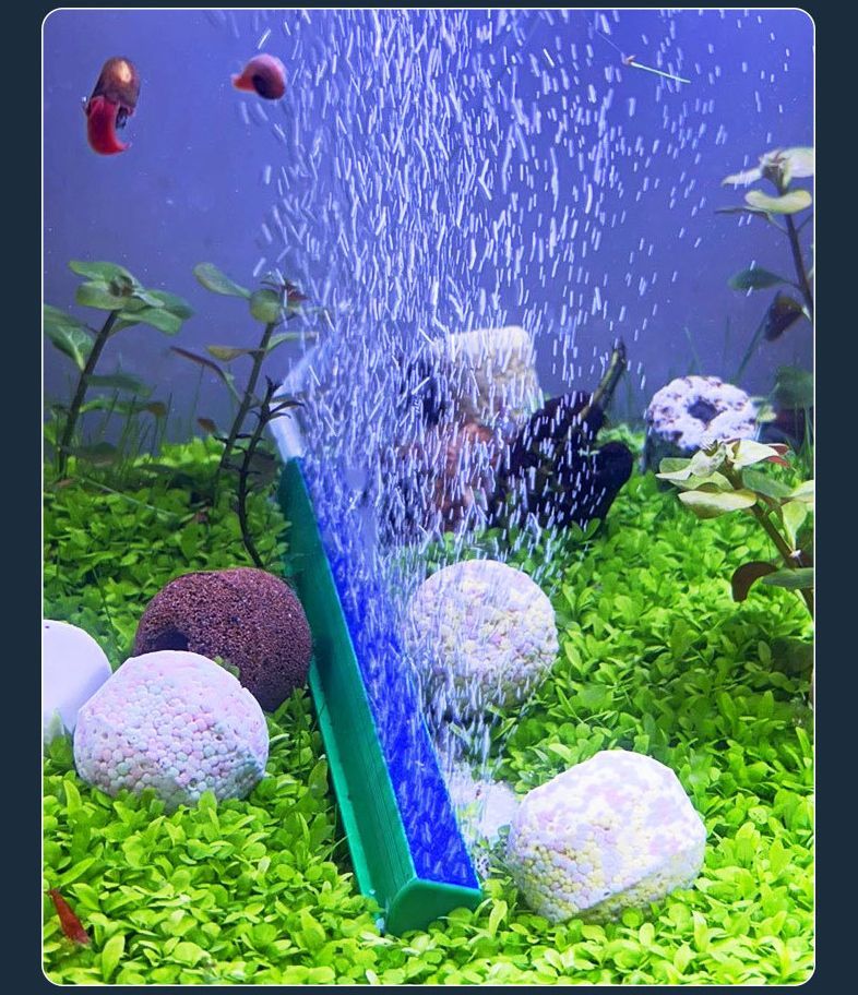 BACKYARD FAMILY ママタウンのエアストーン 水槽用 エアレーション エアポンプ 酸素ポンプ ペット用品 酸素補給 アクアリウム用品 気泡放出 バブル エアーストーン 熱帯魚 金魚｜アングル3