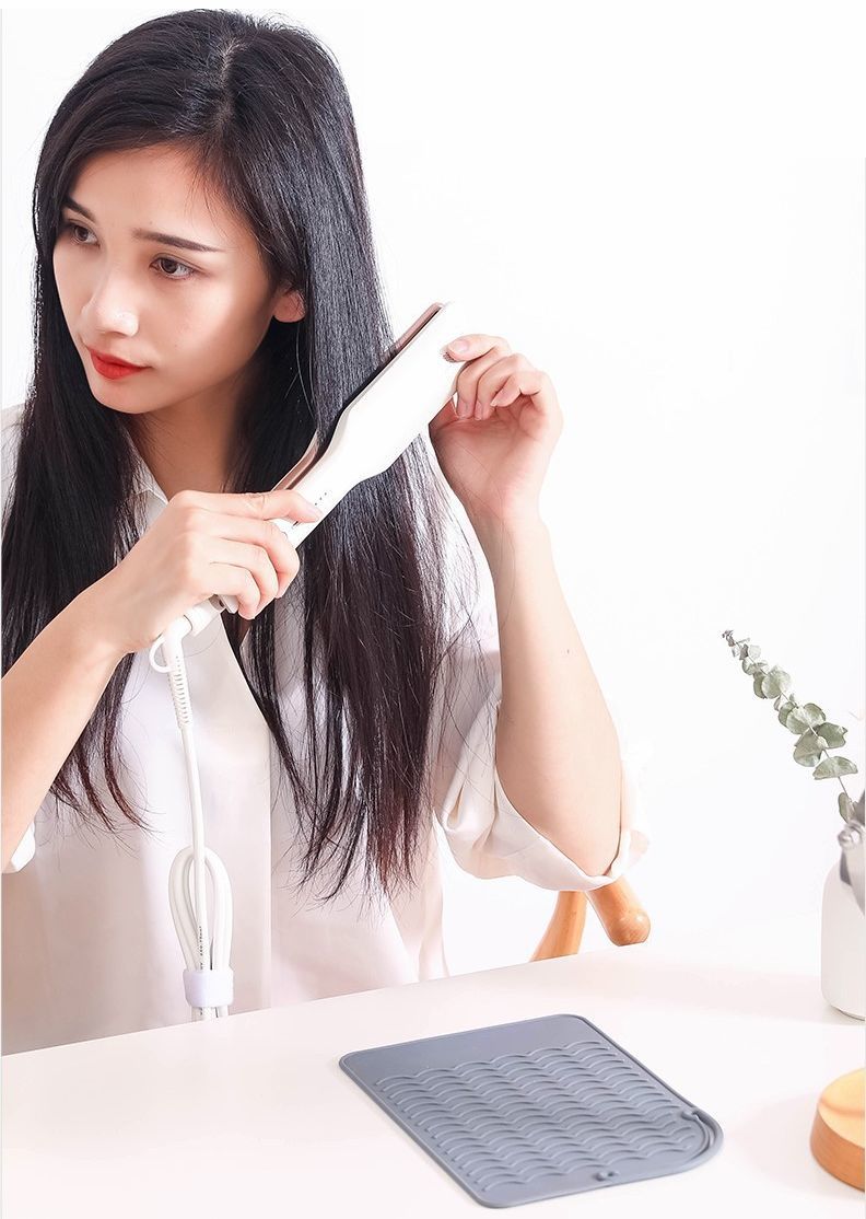 ヘアアイロン用耐熱マット シリコン製 シリコンマット ストレートアイロン 持ち運...
