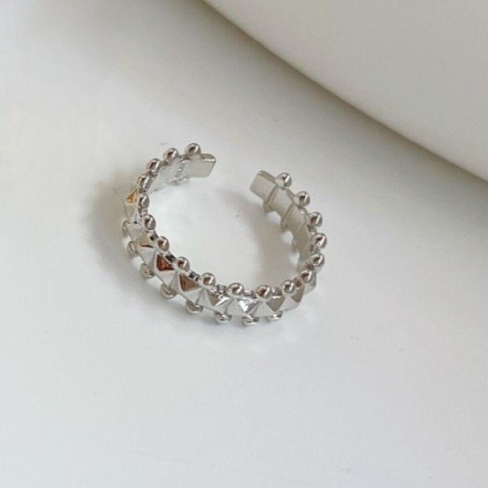 楽天市場】スタッズ（指輪・リング｜レディースジュエリー