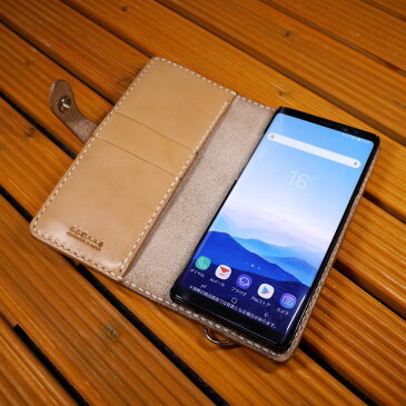 Xperia 1 SO-03L／SOV40／802SO エクスペリア1　専用　手帳型ケース 馬具職人 ハンドメイド 完全一点もの 総手縫い 栃木レザー社製 ナチュラル ヌメ本革 ベンズサドルレザー メンズ レディース 耐衝撃 馬具職人工房 重厚 最高級 カード入れ スマホケース