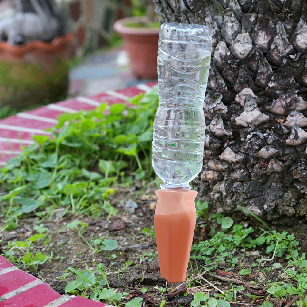 植物用 自動給水器 水やり 4個セット 散水スパイク 植物の根に水を継続的に与えてくれる 送料無料 灌漑 テラコッタ グローブ 鉢植え 観葉植物 留守番対応 最新作 植物 旅行 ガーデニング 終日湿度を保つ 花壇 花