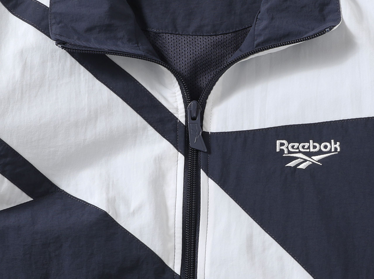 【OUTLET特価】Reebok CL VECTOR FR TRACKTOP(EK3742)【リーボッククラシック ベクタートラックトップ】【メンズファッション】【トップス】【ストリート】