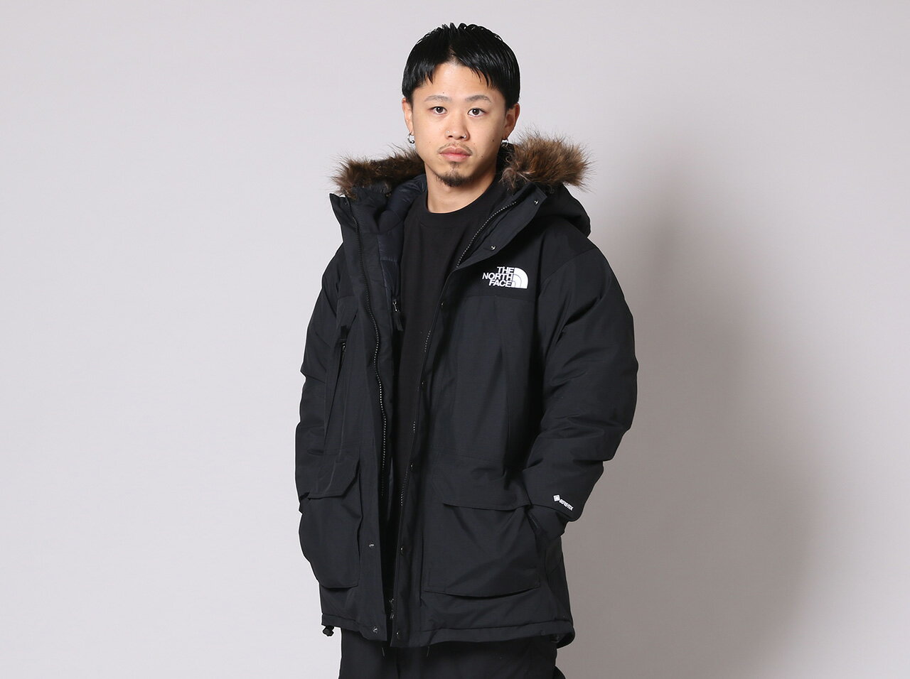 【残り1点】THE NORTH FACE Mountain Down Coat(ND91935)【ノースフェイス マウンテンダウンコート】メンズ アウター ジャケット コート ダウン 国内正規品 保温性 あったか 防風 機能性 ゴアテックス 防水 カジュアル ストリート アウトドア トレッキング 登山