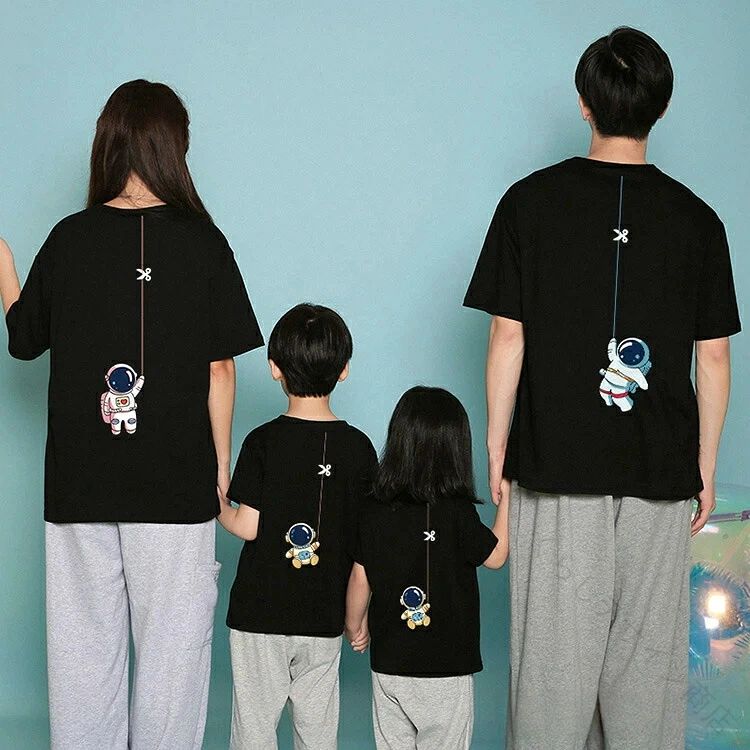 .親子セット 親子お揃いTシャツ ペアルック tシャツ 親子コーデ 可愛い 赤ちゃん 女の子 家族 パパ ママ 父 息子 娘 男の子 男女 おそろい 子供服 誕生日 プレゼント 彼氏 かわいい 大きいサイズ 半袖 リンクコーデ 夏 親子 ペアtシャツ 夏服 家族コーデ 親子服 カジュアル お出かけ ギフト プレゼント 夏用 親子リンク コーディネート 親子ペア 父母 子供 ペアファッション 夏ファッション お揃い服 親子リンクコーデ 兄弟 姉妹 ファミリーコーデ 人気 セール 楽天ランキング。 指定された配送時間は承っておりません。【くらしデザイン商店】.親子セット 親子お揃いTシャツ ペアルック tシャツ 親子コーデ 可愛い 赤ちゃん 女の子 家族 パパ ママ 父 息子 娘 男の子 男女 おそろい 子供服 誕生日 プレゼント 彼氏 かわいい 大きいサイズ 半袖 リンクコーデ 夏 親子 ペアtシャツ 夏服 家族コーデ 親子服 カジュアル お出かけ ギフト プレゼント 夏用 親子リンク コーディネート 親子ペア 父母 子供 ペアファッション 夏ファッション お揃い服 親子リンクコーデ 兄弟 姉妹 ファミリーコーデ 人気 セール 楽天ランキング。 指定された配送時間は承っておりません。【くらしデザイン商店】