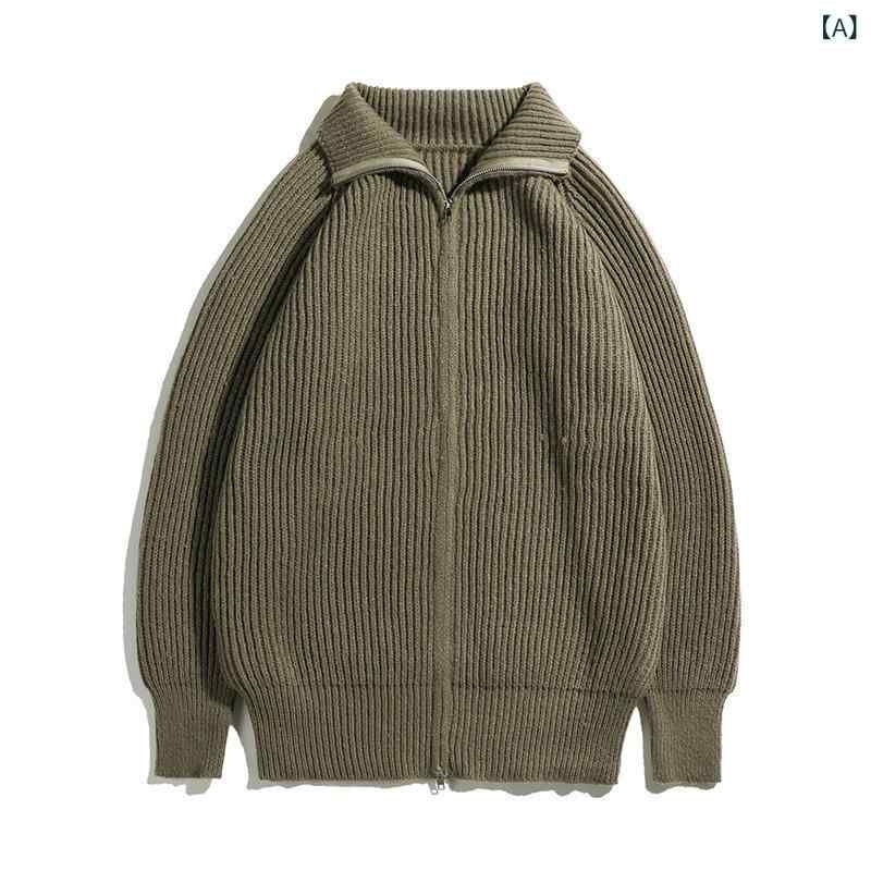 ジッパー ニットの カーディガンの コートは 秋冬に 高級 感を 増して 立 襟の で シンプル高 襟 セーターを 着ている 男性