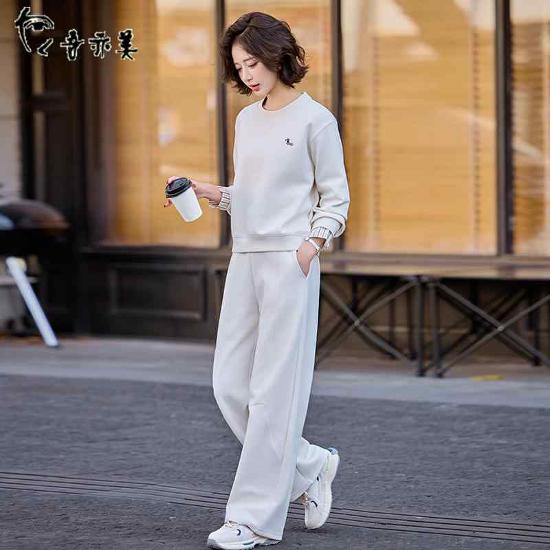 長ズボン カットソー 吸汗速乾 レディース かわいい ベージュの プルオーバー カジュアル スポーツ スーツ 女性用 2025 春の ラウンドネック セーター ワイド レッグ パンツの ツーピース 一式