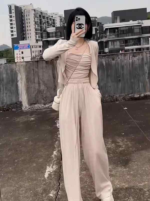 長ズボン カットソー 吸汗速乾 レディース おしゃれ 韓国 女性用 高級 ファッション スポーツ スーツ 春秋 スクエアネック プリーツ サスペンダー 日焼け防止 カーディガン ハイウエスト ワイド レッグ パンツ スリーピーススーツ