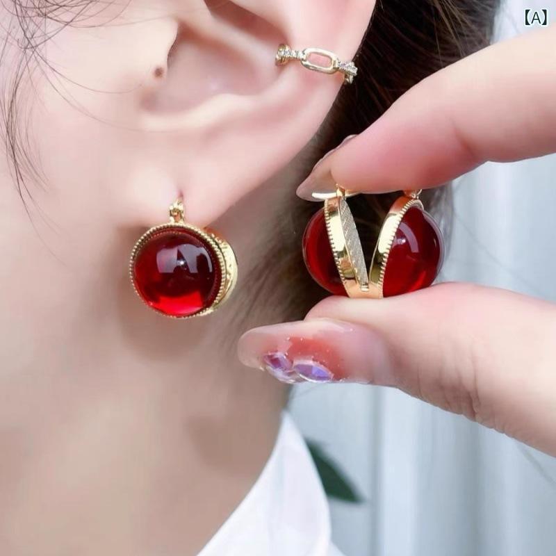 ピアス ハート ピアス ハート 欧米の 軽くてな 個性の 明るい 赤い 耳の ボタンの 復古の シンプルで 高級 感の イヤリングの 百合 街 はの 耳 飾りの りを たたきます。