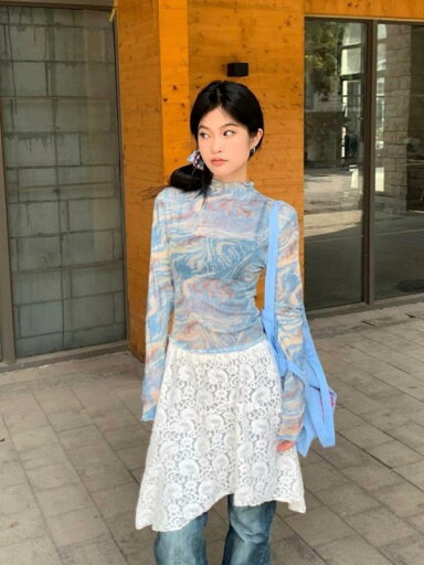 Tシャツ レディース レトロ スカイブルー タイダイ 薄手 モックネック メッシュ 長袖 ストレッチ スリムフィット 着回し UV対策 春夏 大人カジュアル Tシャツ レディース レトロ スカイブルー タイダイ 薄手 モックネック メッシュ 長袖 ストレッチ スリムフィット 着回し UV対策 春夏 大人カジュアル