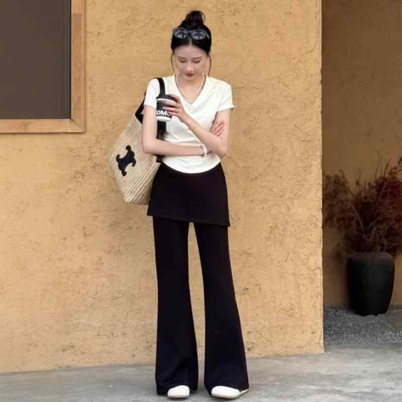 セットアップ レディース Vネック 赤い v ネックの 韓国 系 半袖 t シャツ 2025夏の 爆発的な おならの..