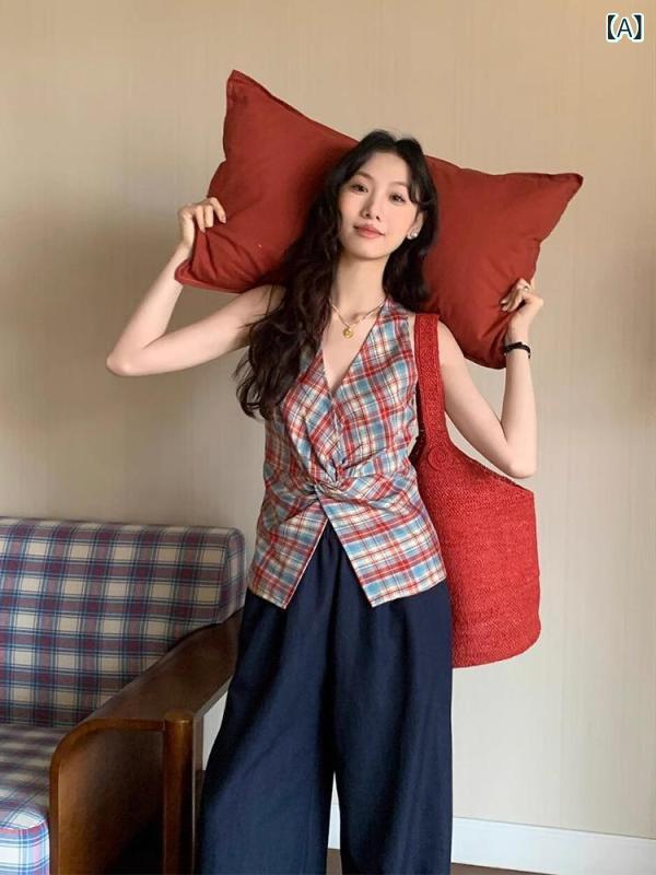 セットアップ レディース Vネック 2025 夏の 新型は v ネックの 格子の ベストの レディース 感に ぶつかります。