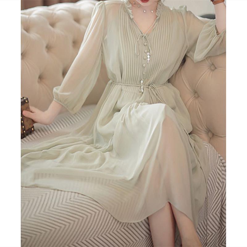 シフォン スカートきれいめ きれいな アンドロメダの フランス 式は やせた の グレーの 緑の 高級 感の シフォンの ワンピースの スカートの 大衆の 設計...