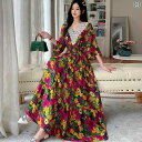 花柄ロングプリーツスカート フラワープリント 人の 綿の v ネックの 花の ワンピースの ボヘミアンの 2333mmの 袖の ビーチの ロング スカートの 東南 アジアの 大きい スカートx3